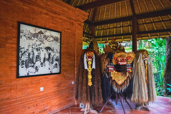Bali Pura Taman Ayun Temple, Monkey Forest & Tanah Lot Excursion - Guides, vehicles, and the human side of the tour
