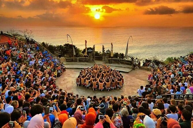 Bali's Best Sunset: Uluwatu Kecak Dance & Dinner Jimbaran Beach - Uluwatu Temple and the sea cliffs