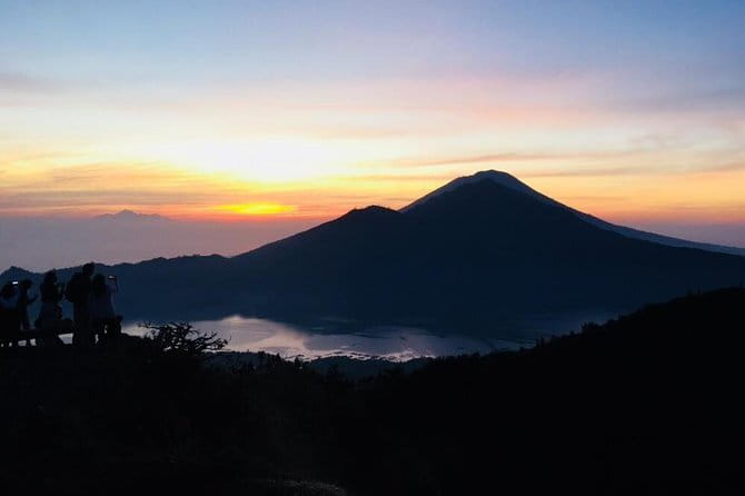 Bali Secret Waterfalls: Banyumala & Leke Leke Waterfalls - Craft villages and the coffee plantation