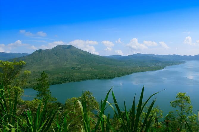 Bali Sekumpul with Fiji Waterfall & Bedugul Temple (Private Tour) - The physical effort and what to pack