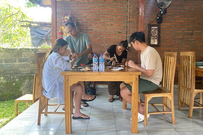 Bali Sidemen Silver Class Making with 7 Gram of Silver - Getting to the workshop in Sidemen