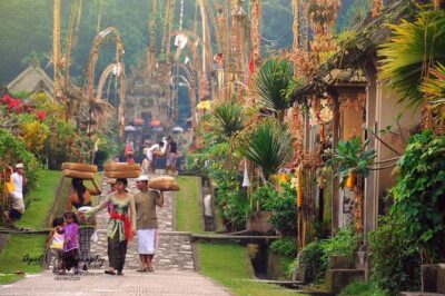 Bali Tour: Cepung Waterfall, Penglipuran Village, & Mt Batur View