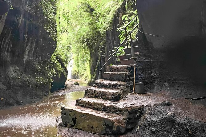 Bali Tour : Tegenungan - Tukad Cepung - Kanto Lampo - Tibumana Waterfall - Tibumana: the calmest-looking stop