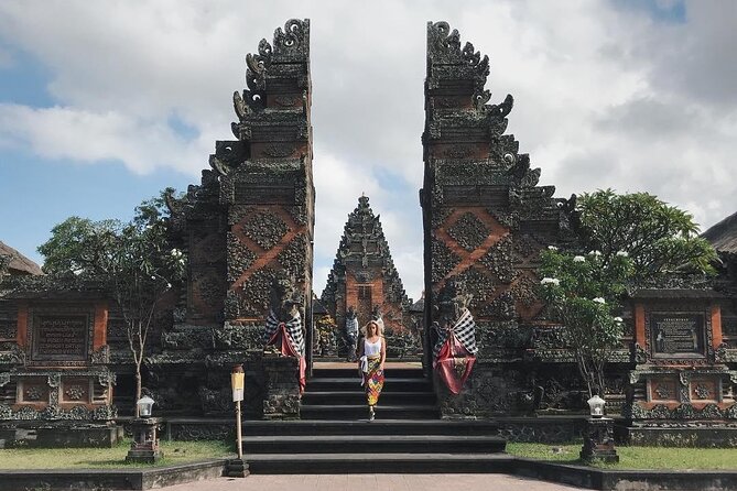 Bali Ubud private Tour with Ubud Bali Driver - FREE WIFI - Three temple choices around Ubud