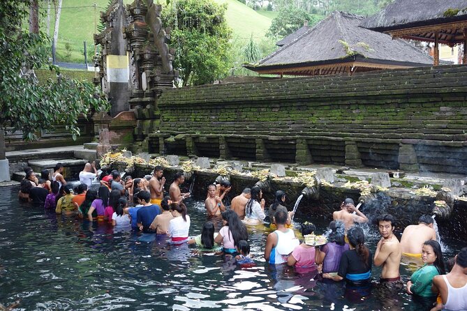 Bali Volcano & Ubud Day Tour – Temples, Rice Terraces & Lunch - Buffet lunch above Lake Batur