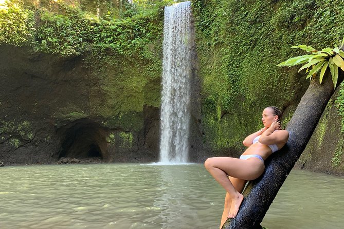 Bali Waterfalls in One Day: Tukad Cepung, 2 Hidden Waterfall, Kanto Lampo - Guides who make the drive worthwhile