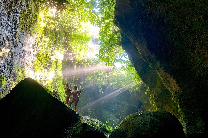 Bali Waterfalls in One Day: Tukad Cepung, 2 Hidden Waterfall, Kanto Lampo - What the $44 price really covers