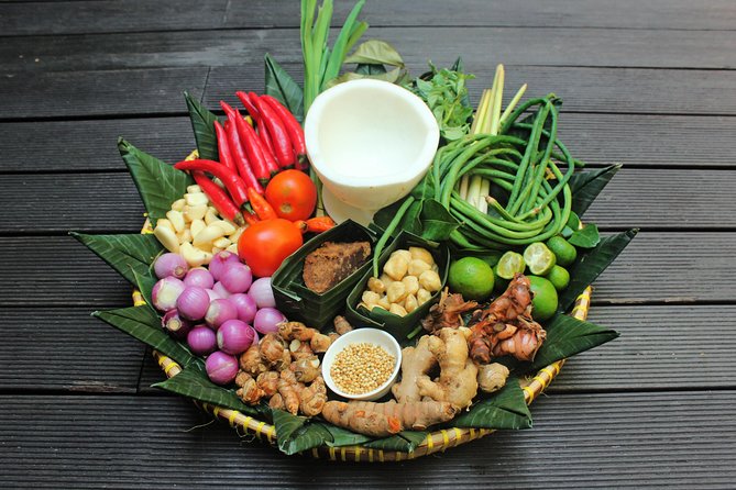Balinese Cooking Class in Seminyak - Apron, certificate, and take-home value
