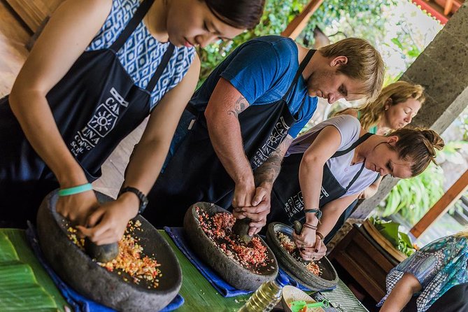 Balinese Cooking class with traditional morning market visit - Key points to know before booking