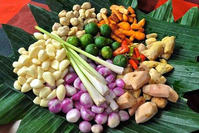 Balinese Cooking class with traditional morning market visit - Why this Ubud cooking class feels different