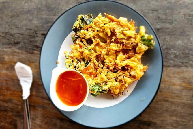 Balinese Street Food Tour By Motorbike All You Can Eat and Drink! - The guides make the difference