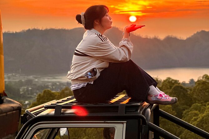 Batur 4WD Jeep Sunrise and Kintamani Cafe Hopping - The first four hours: sunrise over Lake Batur