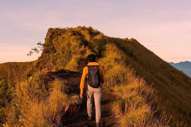 Batur Hike : Mount batur Sunrise Hike & Natural Hotspring - The descent requires care too