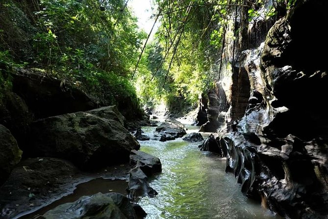 Beji Guwang Hidden Canyon Ticket Admission All Inclusive - Entering Beji Guwang from Guwang Village