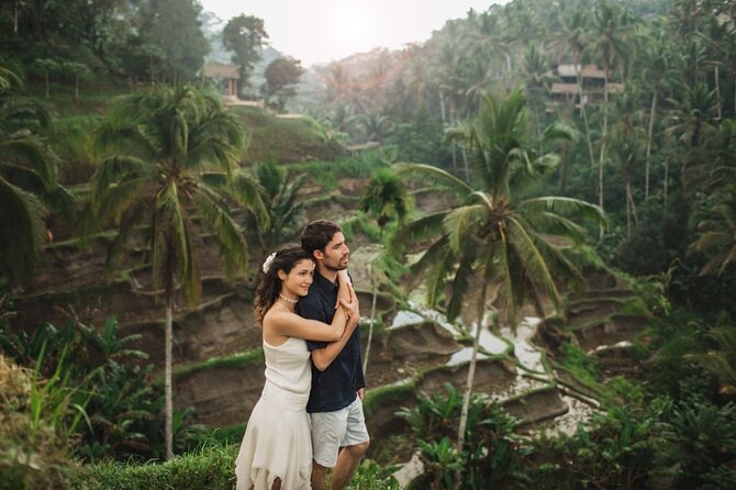 Benoa Cruise Port: Private Bali Day Tour with Local Guide - Cooling off at Kanto Lampo Waterfall