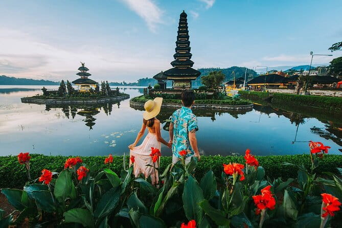 Best Day Tour - #3 World Cleanest Traditional Village - Tirta Empul brings a spiritual pause