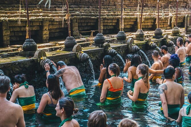 Best Day Tour - #3 World Cleanest Traditional Village - What the private vehicle changes