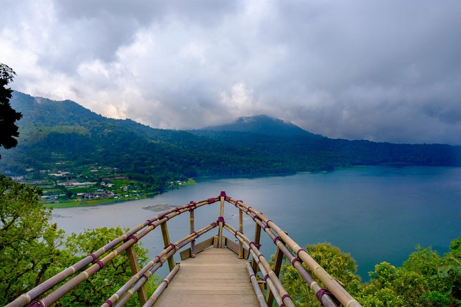 Best of North Bali: Banyumala Waterfall, Handara Gate and Temple - Booking details worth knowing