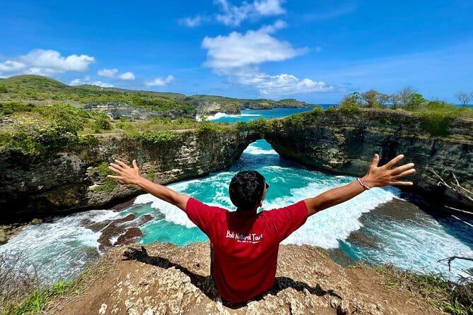Best of Nusa Penida All-Inclusive Day Trip - Crystal Bay and the western coast