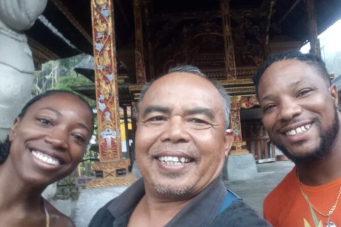 Best Of Ubud And Tanah Lot Temple Private Guide Tour - The guide can make or break the day