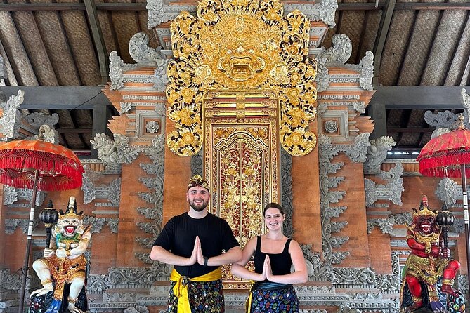 Best of Ubud Full Day Tour with All Inclusive - The Sacred Monkey Forest: nature and caution