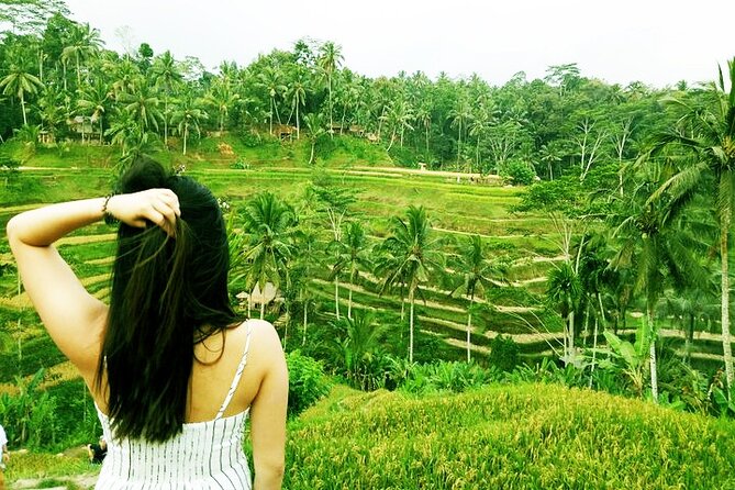 Best of Ubud Private Tour with Jungle Swing Experience - Ubud Palace offers a short look at royal Ubud