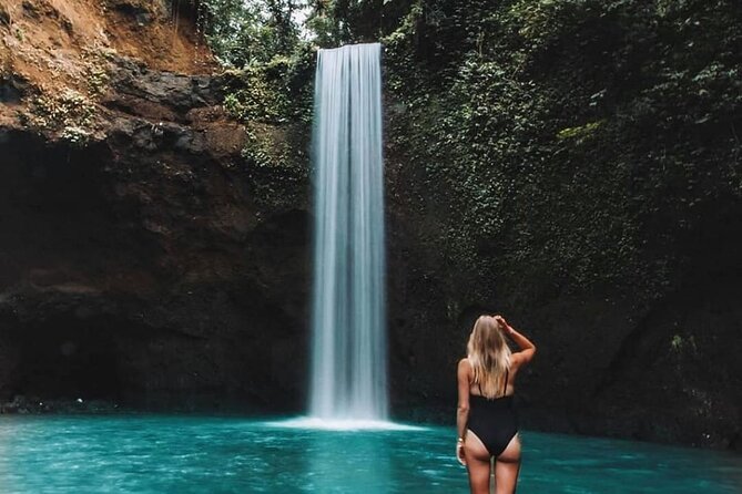 Best of Ubud Waterfalls, Tegalalang Rice Terrace and Swing Tour - Kanto Lampo Waterfall and Its Stepped Rock