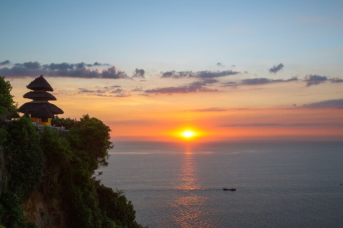 Best Sunset at Uluwatu with Kecak Dance - Padang Padang Beach and the monkey warning