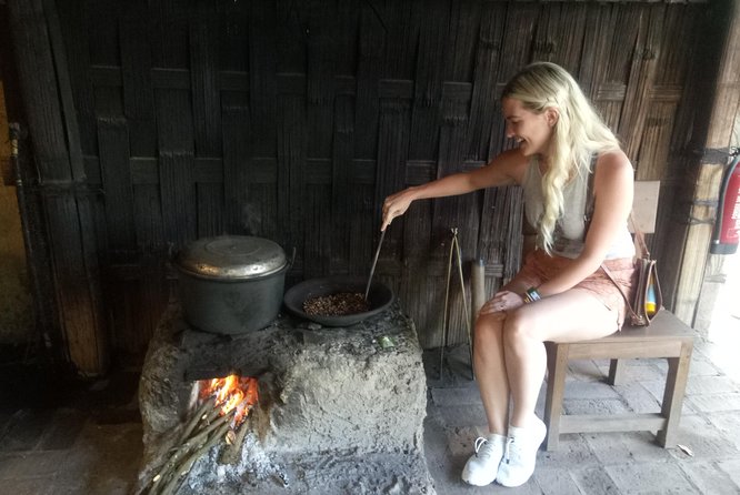 coconut wine and coffee safary tour - Uma Pakel Agro Tourism and the coffee tasting