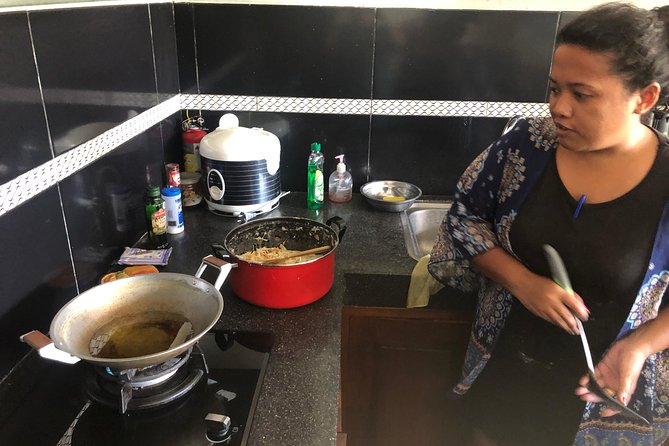 Cooking class in the comfort of your own personal villa. Yes, I'll come to you! - Eating your own lunch or dinner at the villa