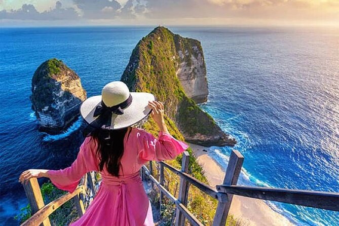 Day Trip to Nusa Penida with All Inclusive - Kelingking Beach and the T-Rex cliff