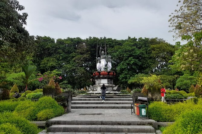 Denpasar City Tour - Heat, rain, stairs, and traffic are part of the deal