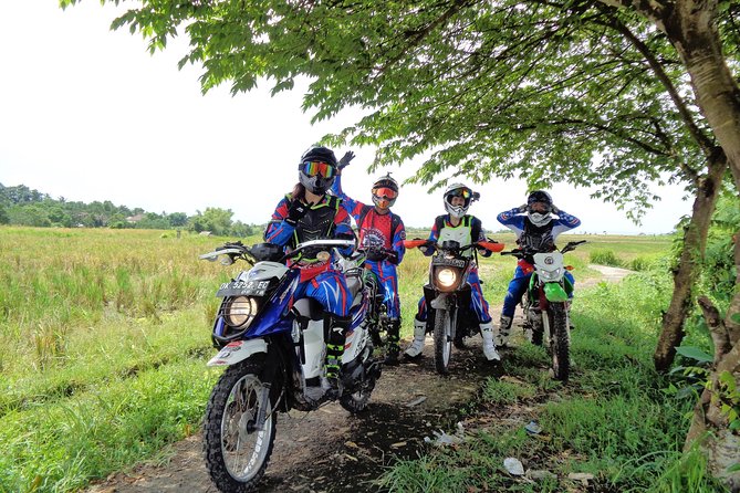 Dirt Bike Tours with fully trained Guides - full day tours with relax time frame - Beaches and jungle give the ride its character