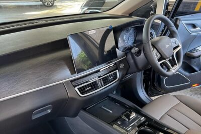 Eco Friendly Premium Electric Vehicle Airport Transfers