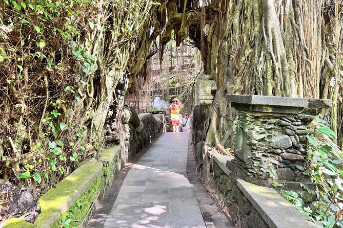 Exclusive Ubud Experience: Nature, Culture & Adventure in One Day - Lunch at Warung Dewa Malen