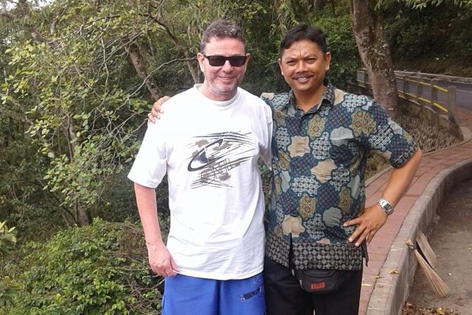 Experts Bali Driver : Best Bali Private Driver for Tour in Bali - The drivers who receive the strongest praise