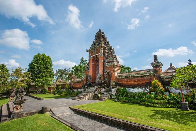 Exquisite UNESCO World Heritage Sites in Bali - Taman Ayun Temple and the Mengwi royal setting