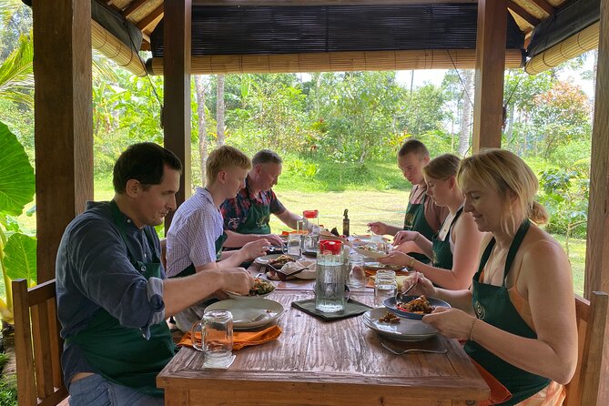 From Ubud: Authentic Bali Farm Cooking School & Organic Farm - What to expect from the staff