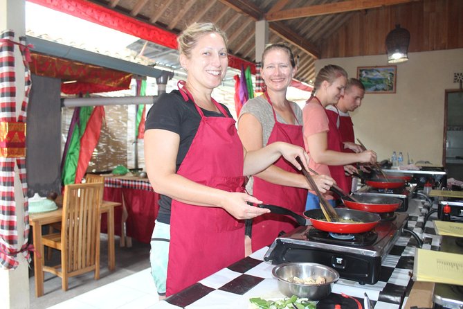 From Ubud : Ubud Balinese cooking class with Market tour - Key points to know before booking
