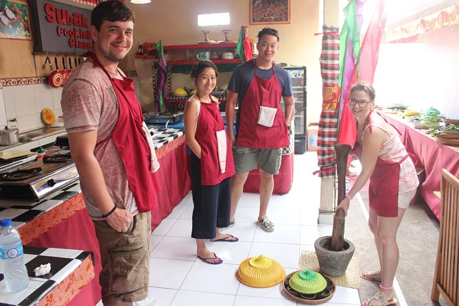 From Ubud : Ubud Balinese cooking class with Market tour - The morning market in Tampaksiring village