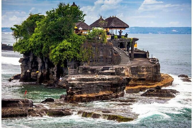 Full Day All Inclusive Tanah Lot and Uluwatu Sunset Tour - Private transport and the human side of the tour
