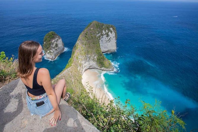 Full-Day Nusa Penida Island Private Tour with Local Guide - Meeting your local guide on Nusa Penida