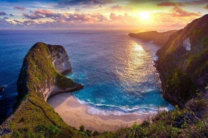 Full Day Private Tour to Ubud Waterfall and Uluwatu Sunset - Is $90 Per Person Fair Value?