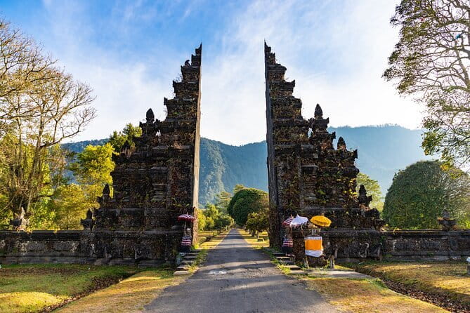 Full Day Tour to Water Temples UNESCO Rice Terraces in Bali - Why the subak system makes this more than a scenic drive