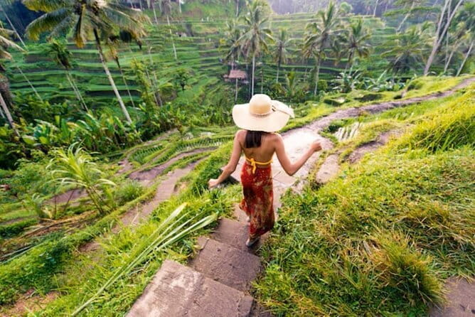Full-day Ubud Private tour : Cultural Heritage - Sukawati, where Bali’s crafts meet shopping