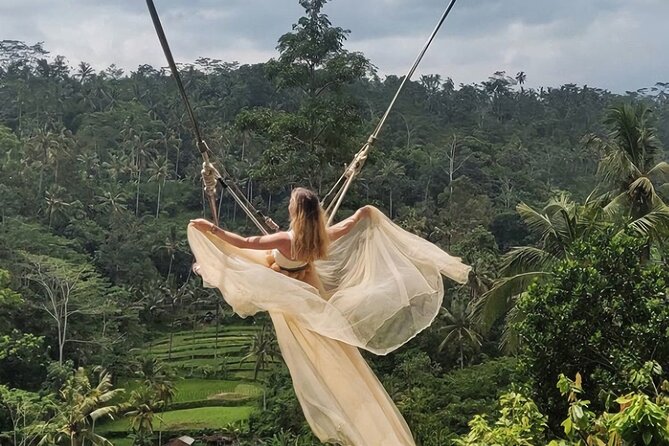Gate of Heaven at Lempuyang Temple and East Bali Tour - Timing, meals, and practical preparation