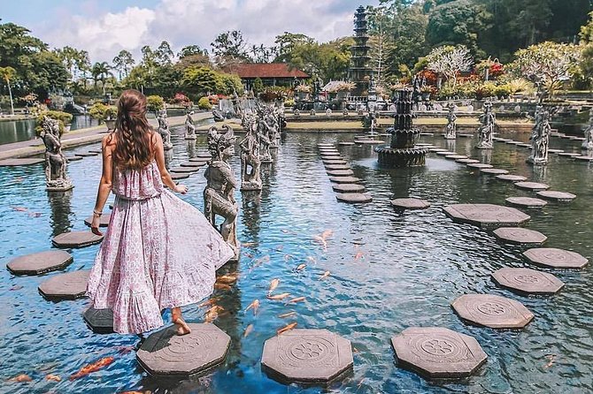 Gate of Heaven - Tirta Gangga Royal Water Palace - Tukad Cepung Waterfall - Why the early start matters at Lempuyang Temple