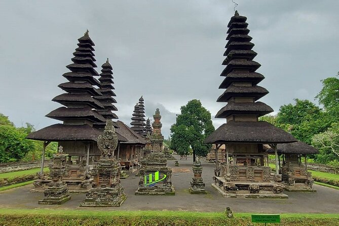 Half-Day Private Tour to Tanah Lot and Bali Royal Temple - Key points to know before booking