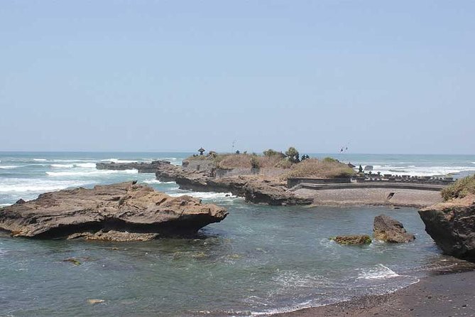 Half-Day Taman Ayun UNESCO and Tanah Lot Temple with private Car - Key points at a glance