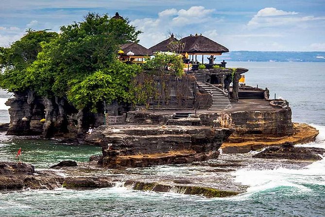 Half Day Tour: Tanah Lot Sunset & Taman Ayun Temple Included Entrance Ticket - Key points at a glance